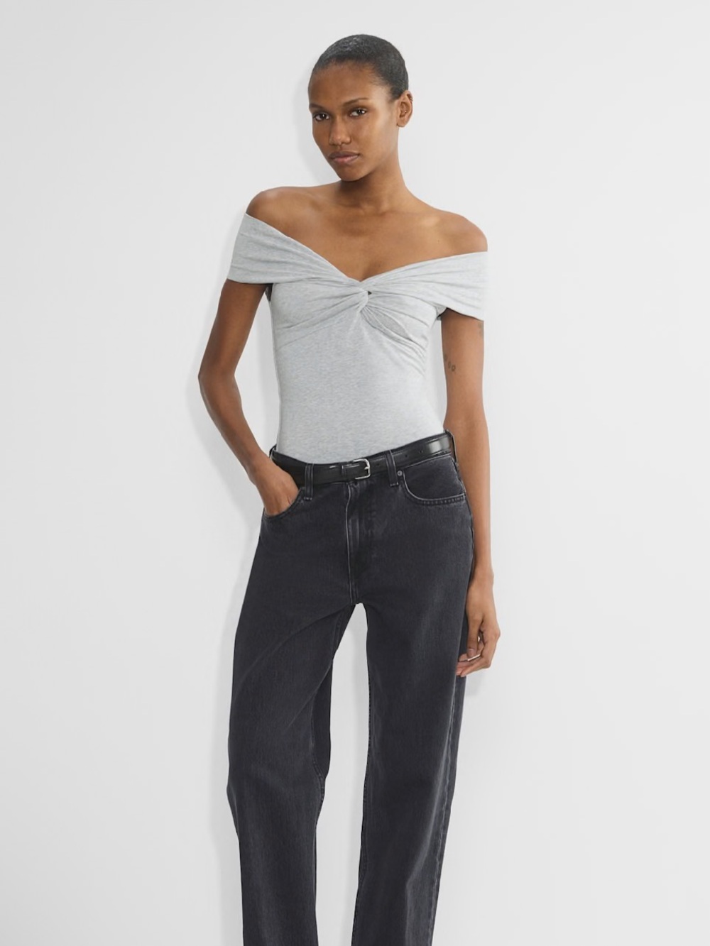 Aritzia Casual Contour Cotton Soft Twist Off-Shoulder Top Small